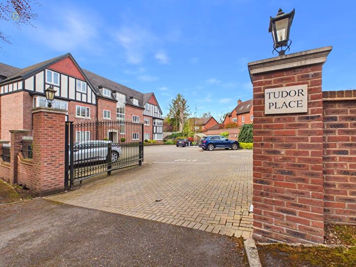 2 Bedroom Flat For Sale In Park View, Sutton Trinity, Sutton Coldfield, B73