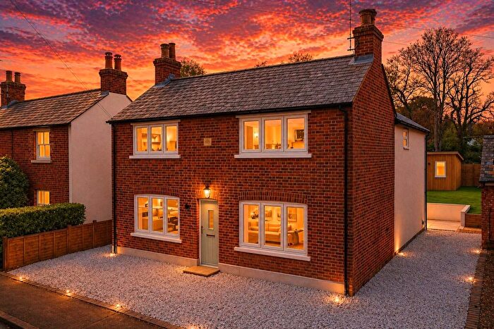 4 Bedroom Detached House For Sale In Bowden Road, Sunninghill, Ascot, Berkshire, SL5