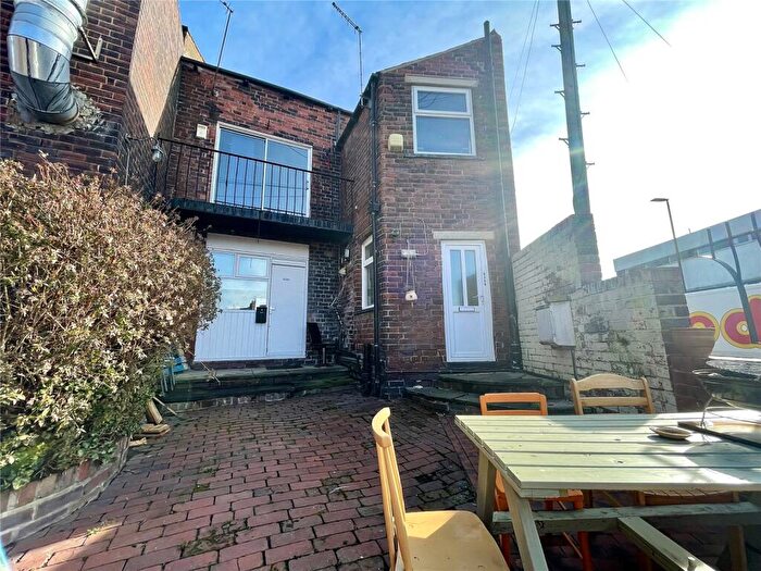 1 Bedroom Apartment To Rent In Chesterfield Road, Woodseats, Sheffield, South Yorkshire, S8