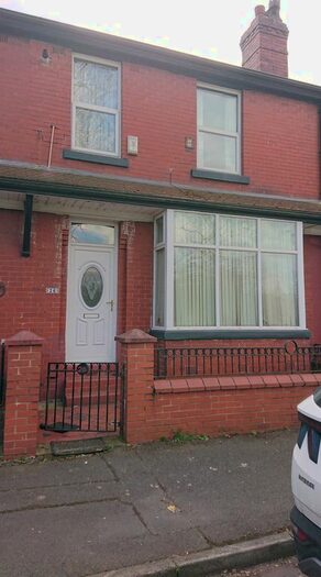 3 Bedroom Terraced House To Rent In Lewis Avenue, Manchester, M9