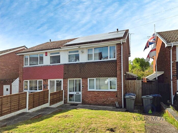3 Bedroom Semi-Detached House For Sale In Ambleside, Birmingham, West Midlands, B32