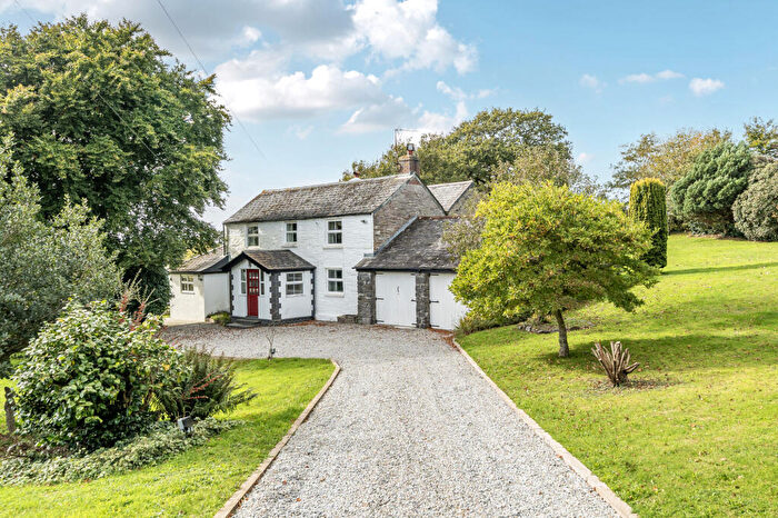 4 Bedroom Character Property For Sale In Menheniot, Liskeard, PL14