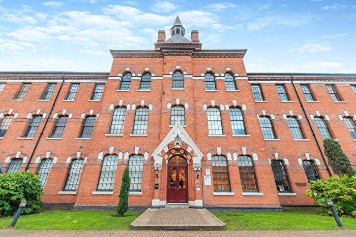 2 Bedroom Flat For Sale In Highcroft Road, Birmingham, B23