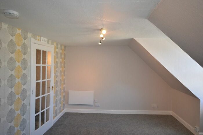 1 Bedroom Flat To Rent In Main Street, Bridgend, Perth, PH2