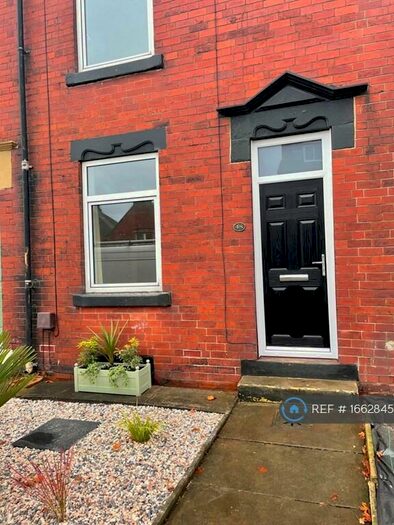 3 Bedroom Terraced House To Rent In Haigh Road, Leeds, LS26