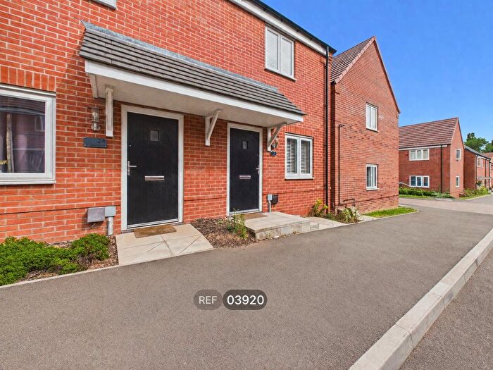 2 Bedroom Property To Rent In Nicholson Close, Redhill, NG5