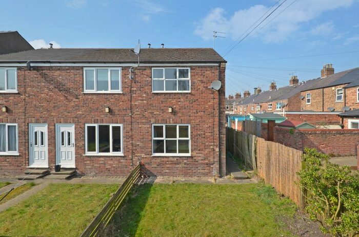 2 Bedroom Detached House To Rent In Carl Street, York, North Yorkshire, Uk, YO23