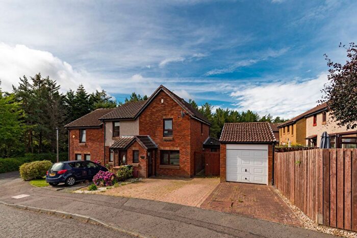 3 Bedroom Villa For Sale In Swanston Muir, Edinburgh, EH10