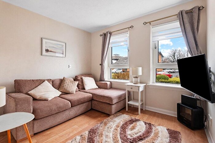 1 Bedroom Flat To Rent In Craigton Drive, Newton Mearns, East Renfrewshire, G77