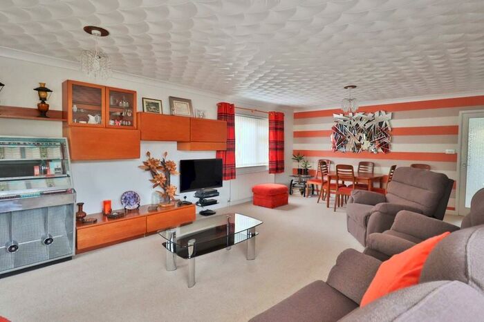 3 Bedroom Detached Bungalow For Sale In Waterloo Lane, Scole, IP21