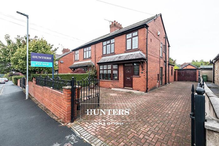 3 Bedroom Semi-detached House For Sale In Hill Road, Castleford, WF10