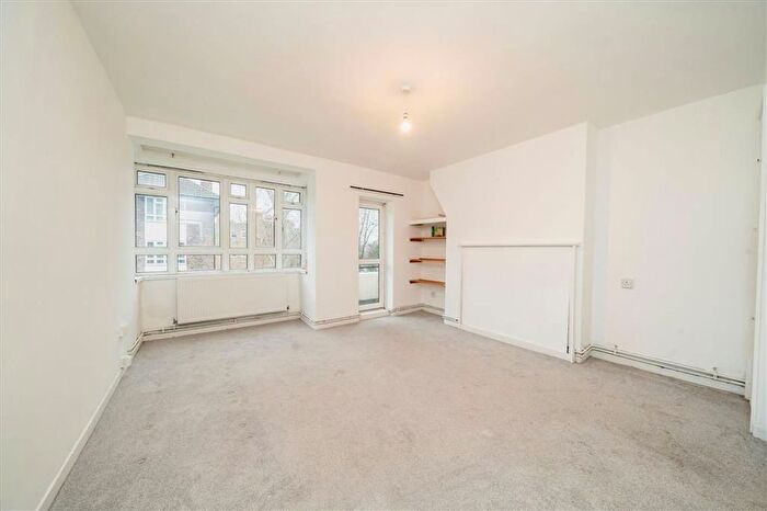 4 Bedroom Flat For Sale In Rodenhurst Road, Clapham, SW4