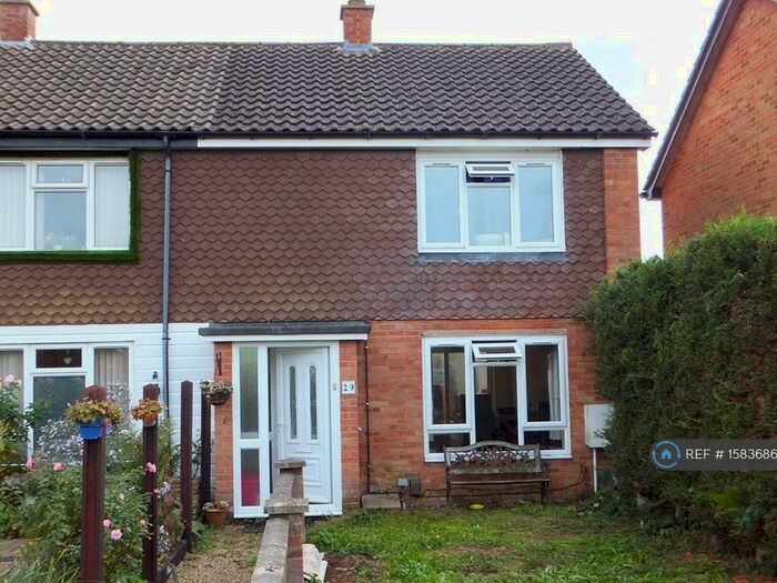 2 Bedroom Semi-Detached House To Rent In Park Avenue, Thatcham, RG18