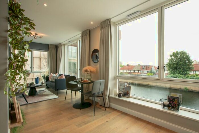 1 Bedroom Flat To Rent In Zinc Street Sugar House Island, E15