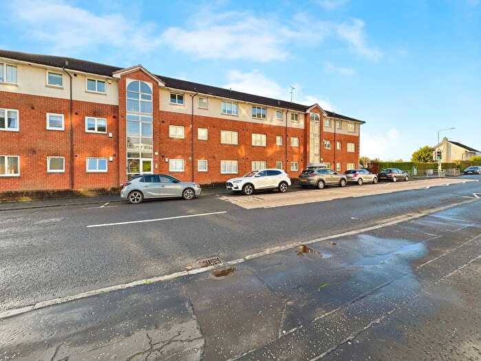 2 Bedroom Flat To Rent In A Queen Elizabeth Court, Clydebank, G81
