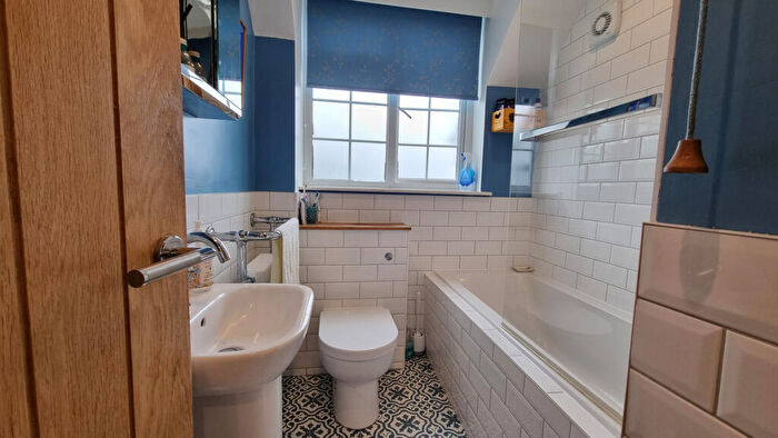 3 Bedroom End Of Terrace House For Sale In Main Street, Birdingbury Rugby, CV23