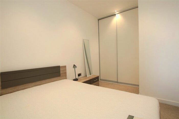 1 Bedroom Flat To Rent In Garrard House, Garrard Street, Reading, Berkshire, RG1