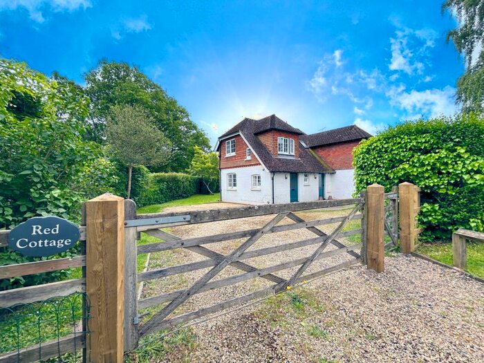 3 Bedroom Detached House To Rent In Red Cottage, Blackmoor, Liss, GU33