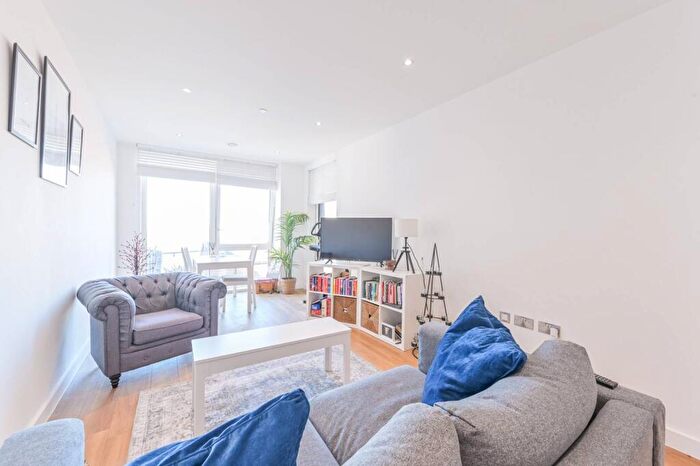 1 Bedroom Flat For Sale In Hamme Building, Royal Docks, London, E16