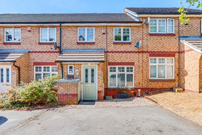 3 Bedroom Terraced House For Sale In Sheridan Way, Nottingham, NG5