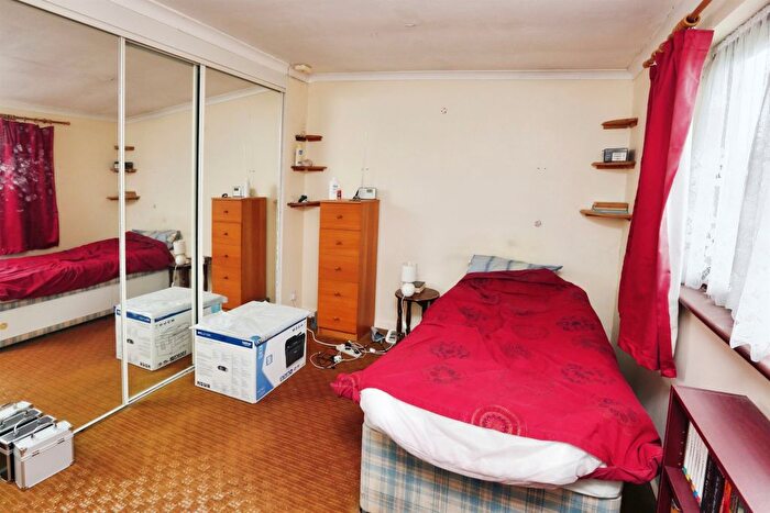3 Bedroom Terraced House For Sale In Valentine Close, Fareham, PO15