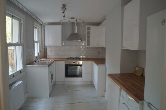 5 Bedroom Terraced House To Rent In Chisenhale Road, London, E3