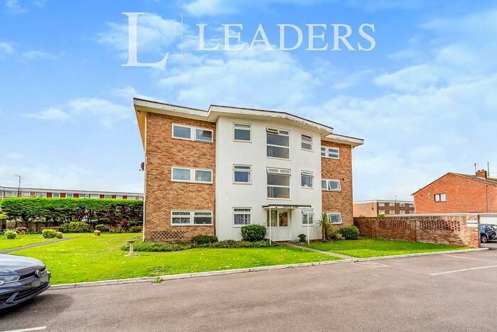 2 Bedroom Flat To Rent In Coppetts Wood, Fontwell Close, Rustington, Littlehampton, BN16