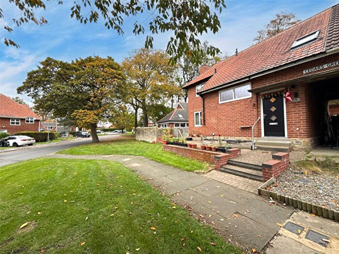 2 Bedroom Semi Detached House For Sale In Cedars Green, Low Fell, NE9