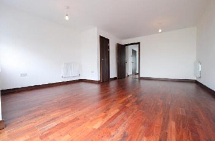 4 Bedroom Garage / Parking To Rent In Cromwell Road, Cambridge, CB1
