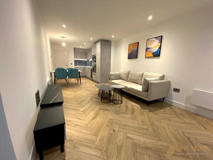 1 Bedroom Flat To Rent In Chester Road, Manchester, M15