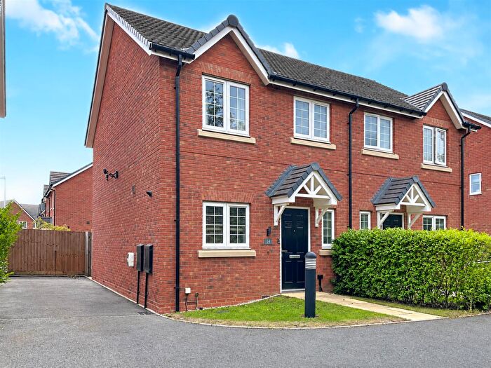 2 Bedroom Semi Detached House For Sale In Hawthorn Drive, Burton Green, Kenilworth, CV8