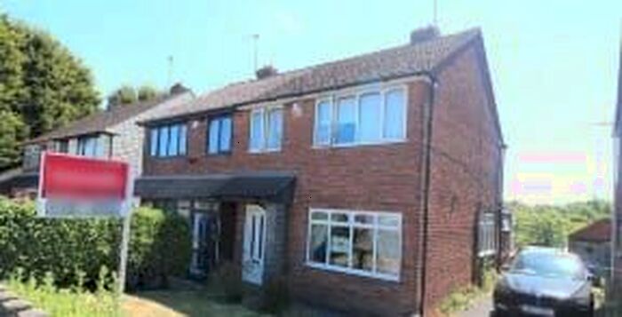 3 Bedroom Semi-Detached House To Rent In Newbury Lane, Oldbury, B69