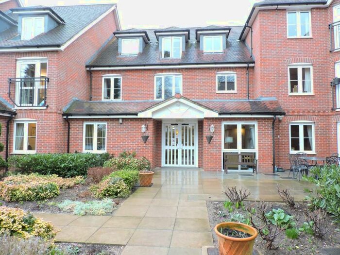 1 Bedroom Retirement Property To Rent In Oyster Lane, Byfleet, West Byfleet, KT14