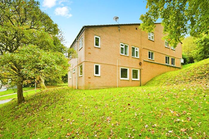 2 Bedroom Flat For Sale In Wyoming Close, Plymouth, PL3