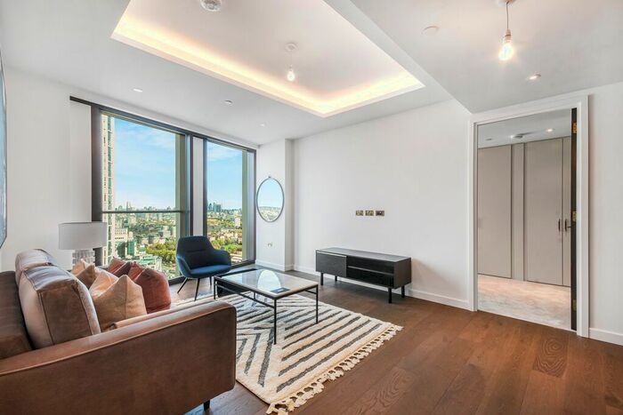 2 Bedroom Flat To Rent In Carnation Way, London, SW8