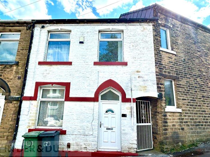 2 Bedroom Terraced House To Rent In Prince Street, Primrose Hill, Huddersfield, West Yorkshire, HD4
