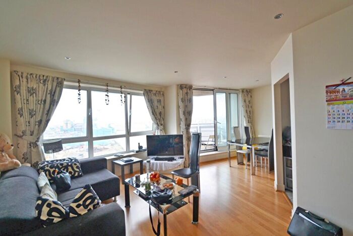 2 Bedroom Apartment To Rent In Wards Wharf Approach, London, E16