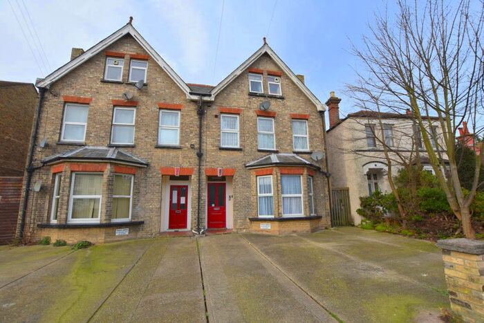 1 Bedroom Flat To Rent In Hayes Road, Clacton-On-Sea, CO15