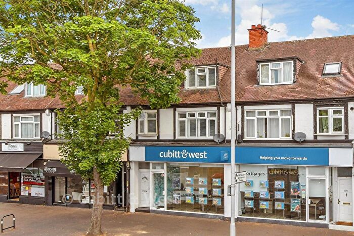 2 Bedroom Duplex For Sale In Wickham Road, Shirley, Croydon, Surrey, CR0