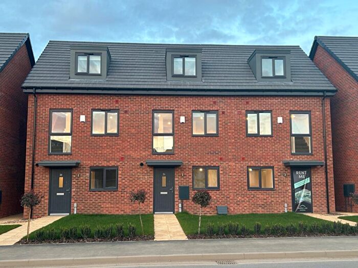 3 Bedroom House To Rent In Roundhouse Way, Wellingborough, NN8