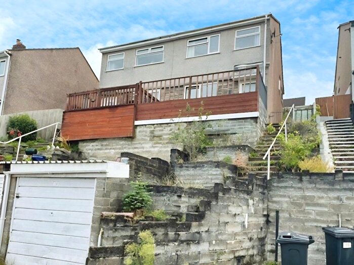 2 Bedroom Property To Rent In Wells Close, Port Talbot, SA12
