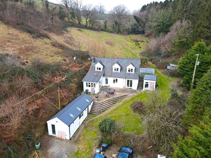 3 Bedroom Farm For Sale In Pentremeurig Road, Carmarthen, SA31