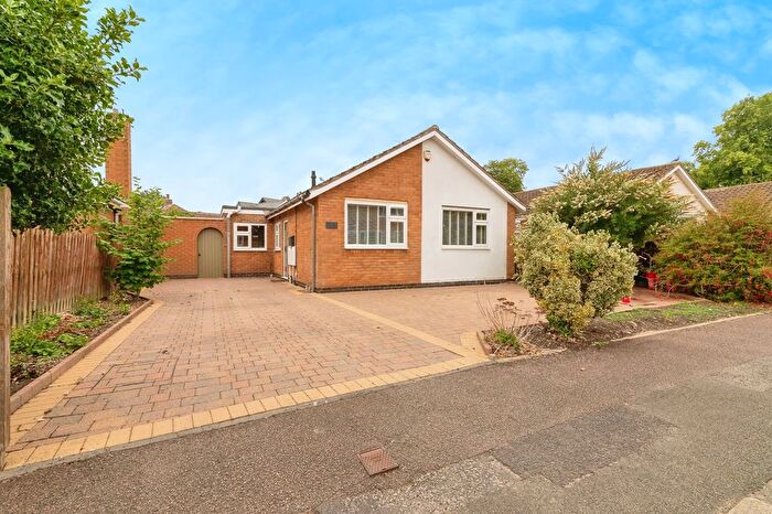 3 Bedroom Bungalow For Sale In Belvoir Crescent, Langar, Nottingham, Nottinghamshire, NG13