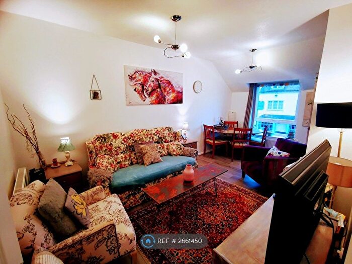 2 Bedroom Flat To Rent In New Street, Shipston-On-Stour, CV36