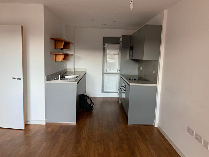 1 Bedroom Apartment For Sale In Naomi Street, London, SE8