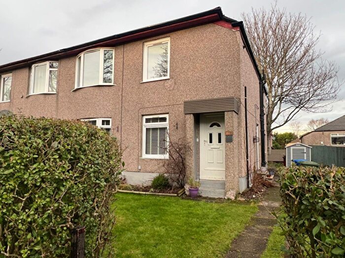 3 Bedroom Flat To Rent In Kingsheath Avenue, Rutherglen, Glasgow, G73