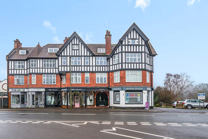 1 Bedroom Apartment To Rent In Wey Hill, Haslemere, GU27