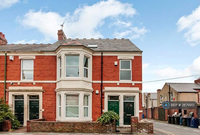 5 Bedroom Maisonette To Rent In Jesmond, Newcastle Upon Tyne, NE2