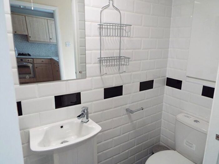 4 Bedroom Terraced House To Rent In Fairgreen Way, Selly Oak, Birmingham, B29