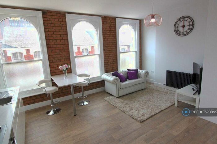 1 Bedroom Flat To Rent In King Street, Luton, LU1